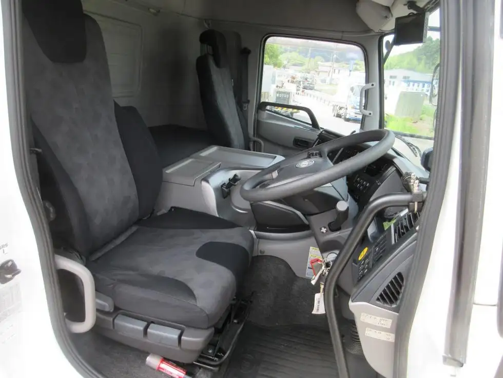 日産UD クオン 大型 平ボディ ハイルーフ アルミブロックの中古トラック画像9