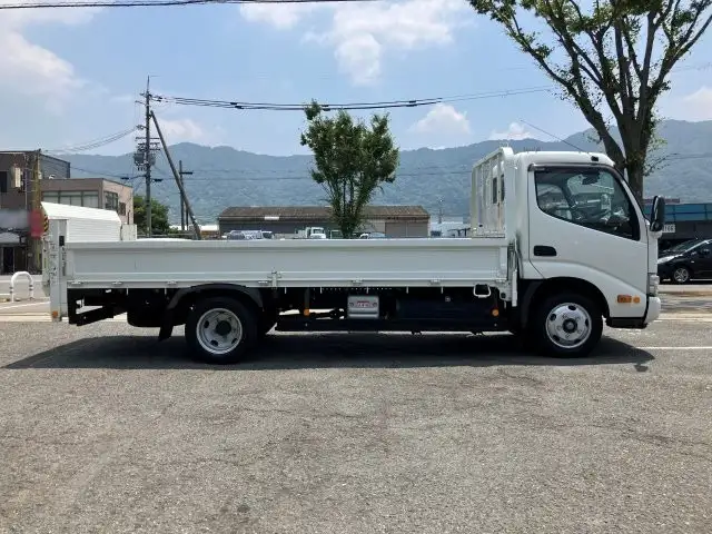 日野 デュトロ 小型 平ボディ パワーゲート 2RG-XZU655Mの中古トラック画像3
