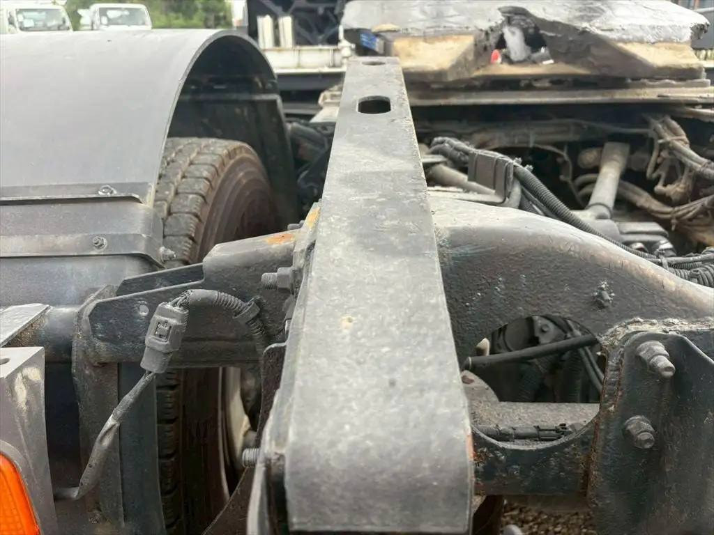 日野 プロフィア 大型 トラクター ハイルーフ 1デフの中古トラック画像10