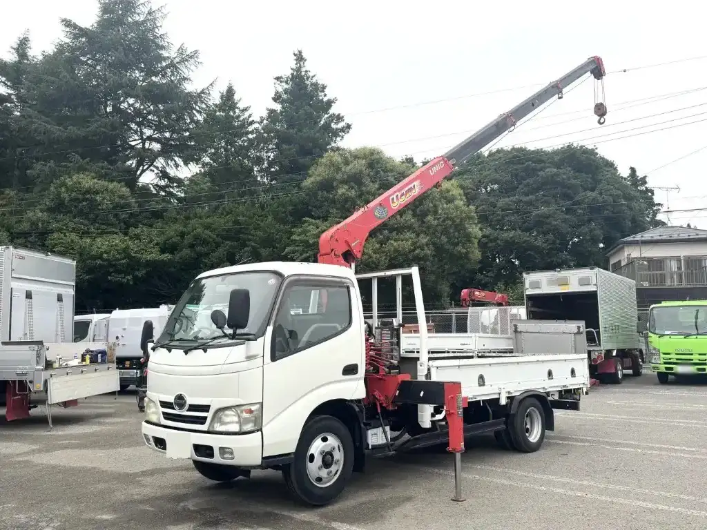 日野 デュトロ 小型 クレーン付 4段 ラジコンの中古トラック画像1