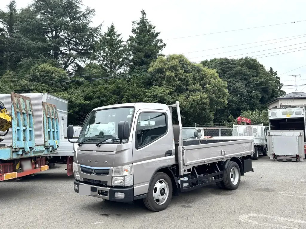 三菱 キャンター 小型 平ボディ セミロング