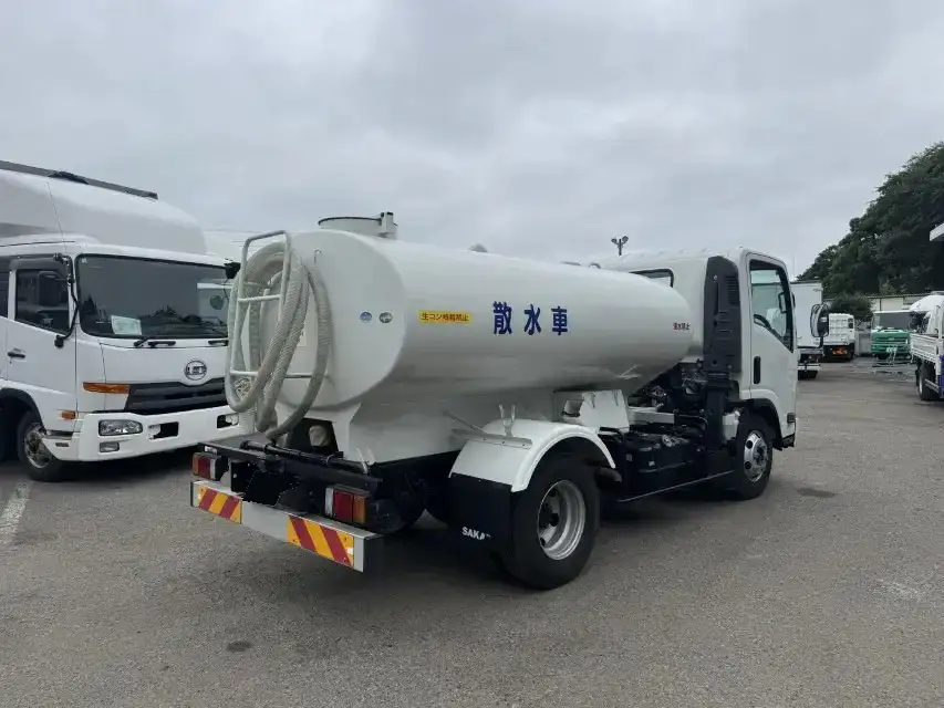 いすゞ エルフ 小型 タンク車 散水車 TKG-NPR85YNの中古トラック画像3