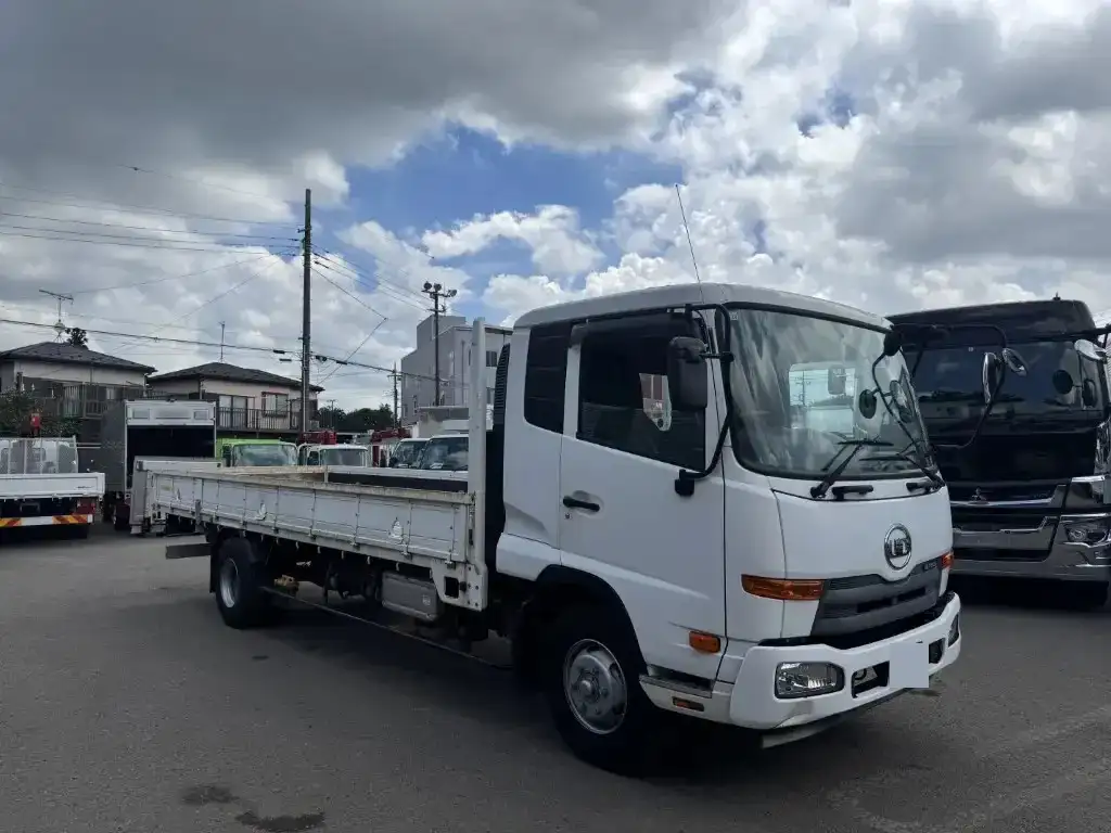 日産UD コンドル 中型/増トン 平ボディ ベッド TKG-MK38Lの中古トラック画像2