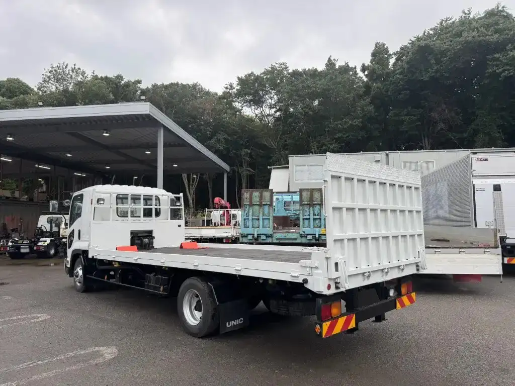 いすゞ フォワード 中型/増トン 車両重機運搬 ラジコン ウインチの中古トラック画像4