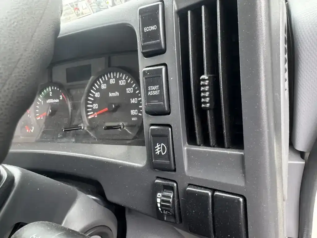 いすゞ フォワード 中型/増トン 車両重機運搬 ラジコン ウインチの中古トラック画像15