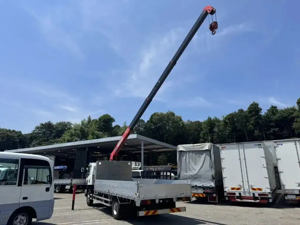 いすゞ フォワード 中型/増トン クレーン付 4段 ラジコンの中古トラック画像4