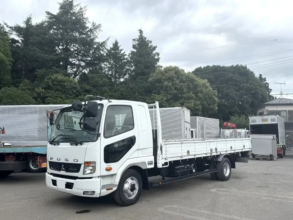 三菱 ファイター 中型/増トン 平ボディ ベッド 2KG-FK61F の中古トラック【車両No.188597】
