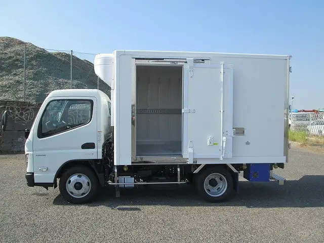三菱 キャンター 小型 冷凍冷蔵 低温 スタンバイの中古トラック画像4