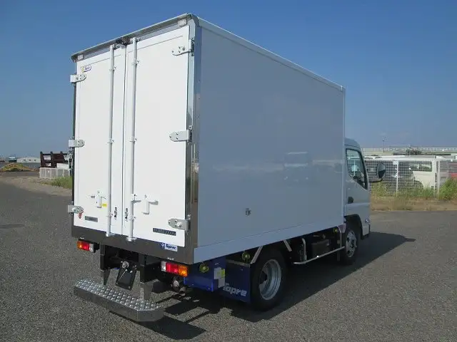 三菱 キャンター 小型 冷凍冷蔵 低温 スタンバイの中古トラック画像3