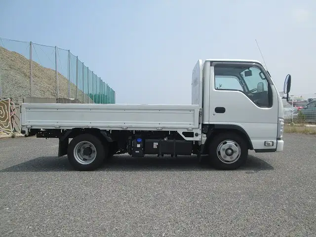いすゞ エルフ 小型 平ボディ 2RG-NJR88A R2の中古トラック画像4