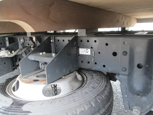 いすゞ エルフ 小型 平ボディ 2RG-NJR88A R2の中古トラック画像18