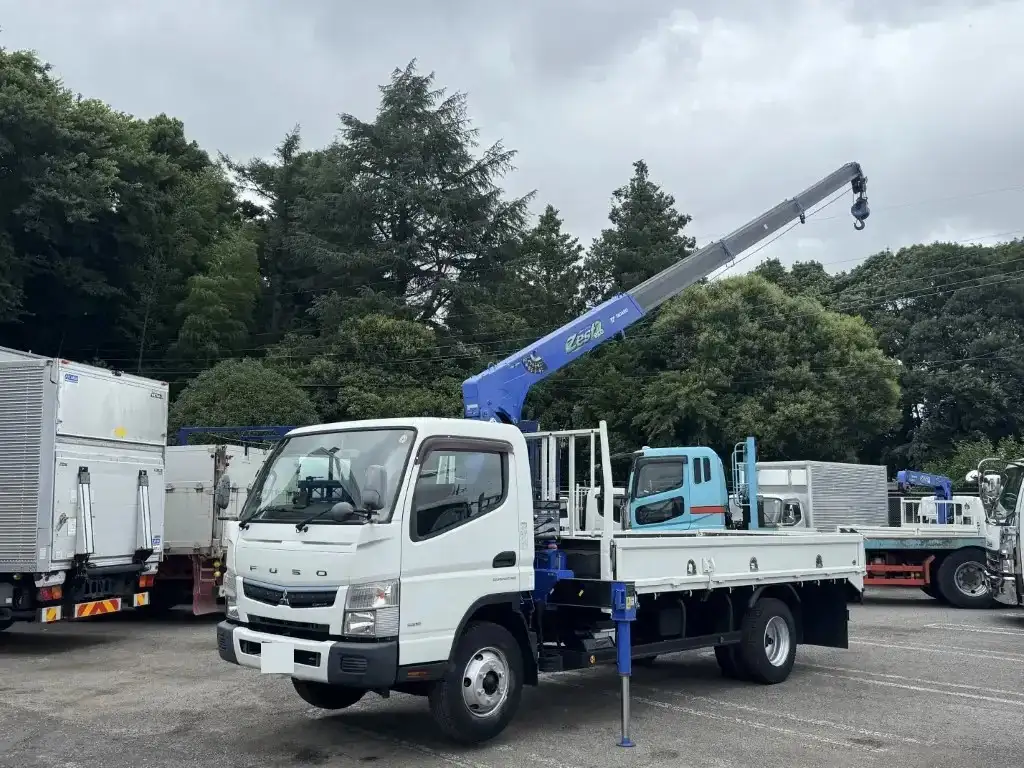 三菱 キャンター 小型 クレーン付 4段 ラジコンの中古トラック画像1