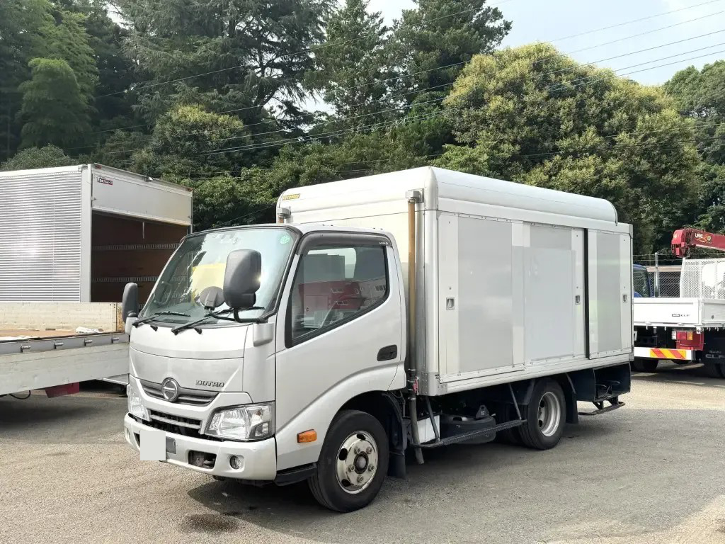 日野 デュトロ 小型 アルミバン 10尺