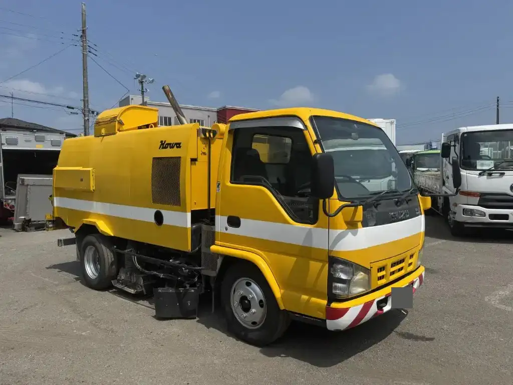 いすゞ エルフ 小型 タンク車 その他 PB-NKR81Nの中古トラック画像2