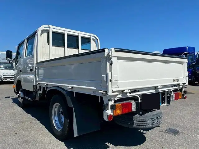 トヨタ ダイナ 小型 平ボディ Wキャブ TKG-XZU605の中古トラック画像4