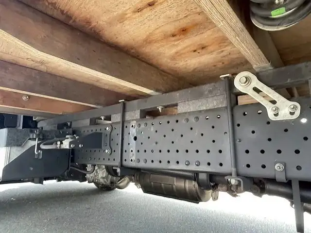 いすゞ エルフ 小型 平ボディ 2RG-NPR88YN R2の中古トラック画像18