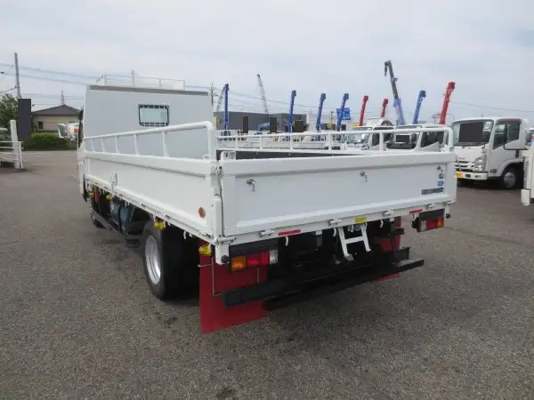 日産UD その他 小型 平ボディ 床鉄板 2RG-FEB5Yの中古トラック画像8