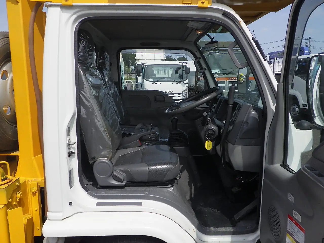 いすゞ エルフ 小型 高所・建柱車 高所作業車 BKG-NKR85Nの中古トラック画像11