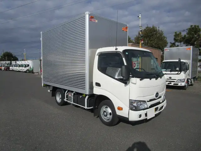 日野 デュトロ 小型 アルミバン 2KG-XZU605M R6の中古トラック画像2