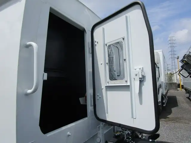 三菱 キャンター 小型 パッカー車 プレス式 2RG-FEAV0の中古トラック画像10