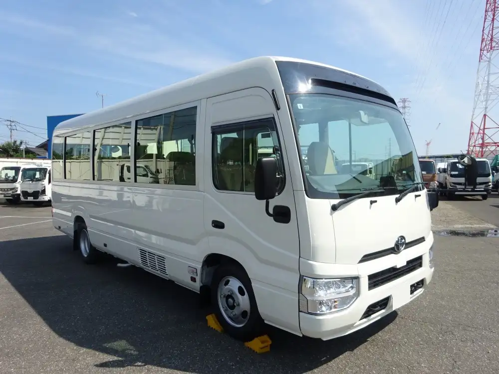トヨタ コースター 小型 バス マイクロバス 2KG-GDB70の中古トラック画像2