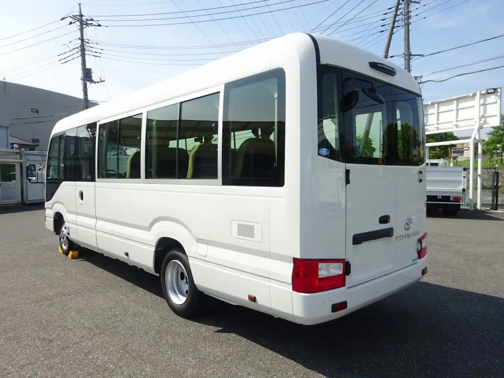 トヨタ コースター 小型 バス マイクロバス 2KG-GDB70の中古トラック画像4