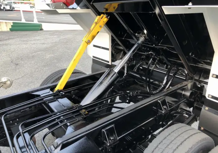 いすゞ エルフ 小型 パッカー車 巻き込み式 回転ダンプ式の中古トラック画像15