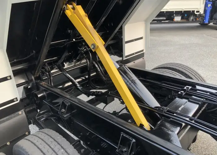 いすゞ エルフ 小型 パッカー車 巻き込み式 回転ダンプ式の中古トラック画像16