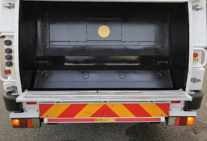 いすゞ エルフ 小型 パッカー車 巻き込み式 回転ダンプ式の中古トラック画像12