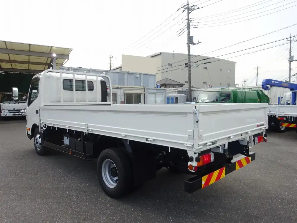 日野 デュトロ 小型 平ボディ 2KG-XZU710M R6の中古トラック画像6