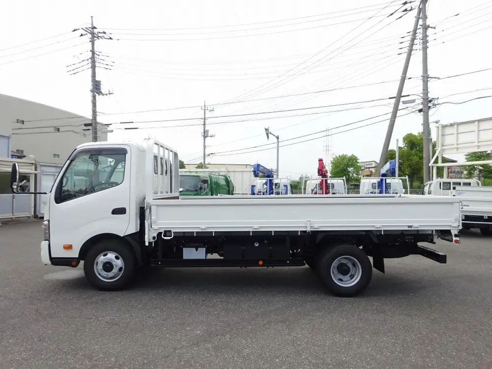日野 デュトロ 小型 平ボディ 2KG-XZU710M R6の中古トラック画像8