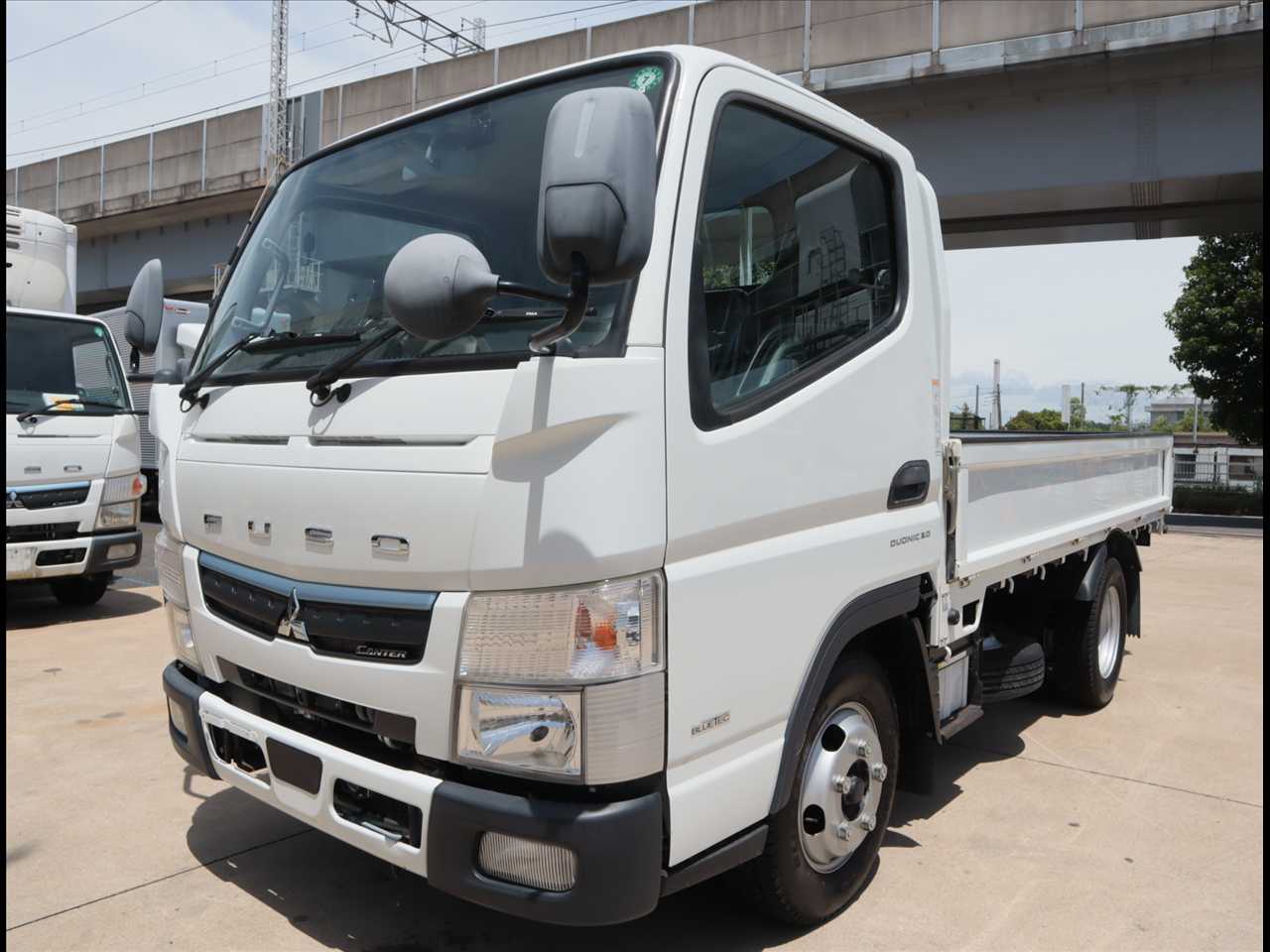 三菱 キャンター 小型 平ボディ Wキャブ 2RG-FBA20 の中古トラック【車両No.193159】