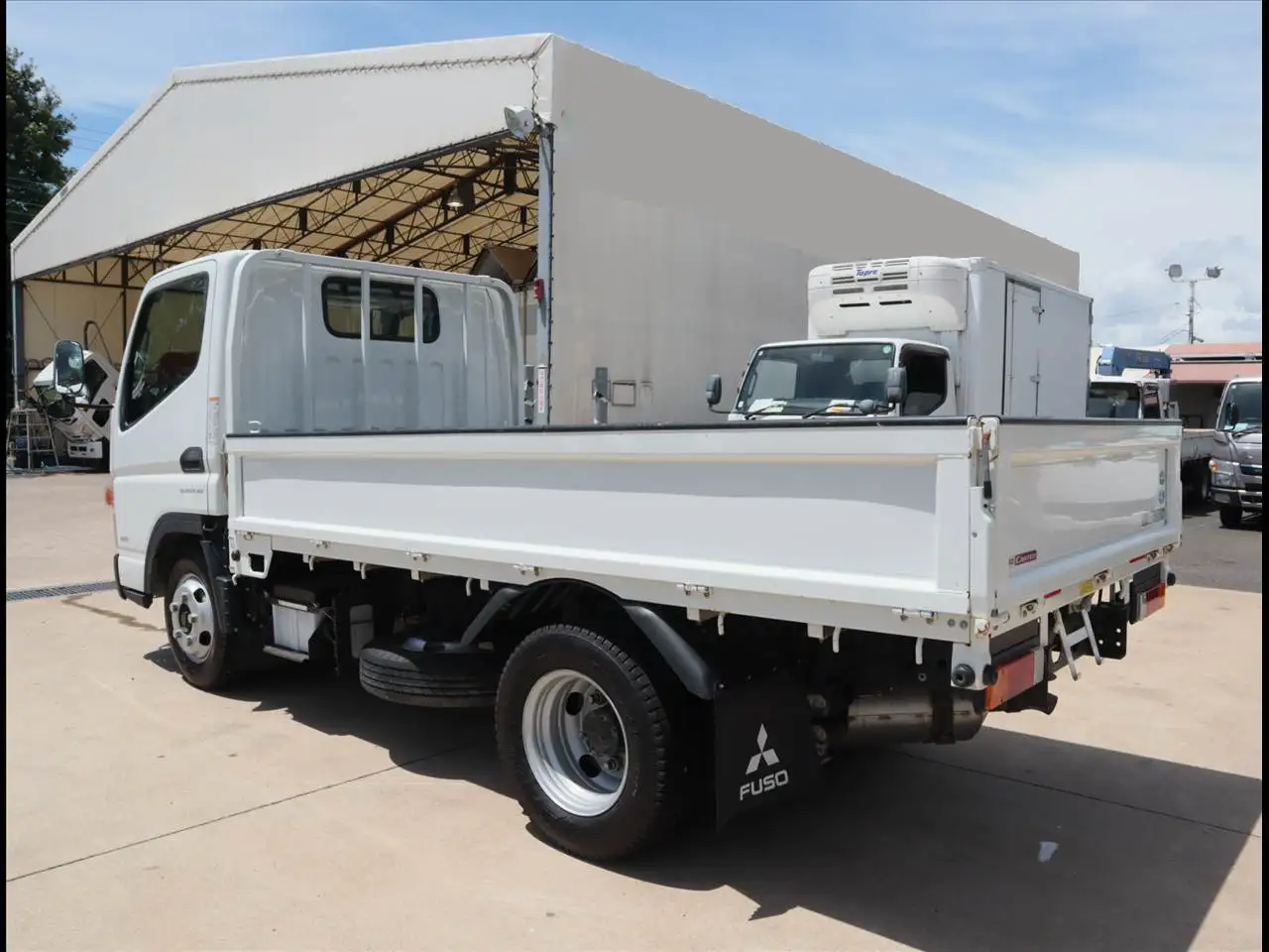 三菱 キャンター 小型 平ボディ 2RG-FBA20 R2の中古トラック画像5