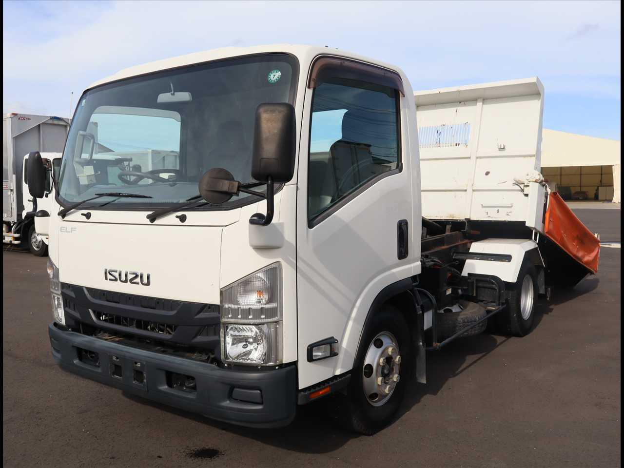 いすゞ エルフ 小型 ダンプ ローダー PDG-NPR75N の中古トラック【車両No.135518】