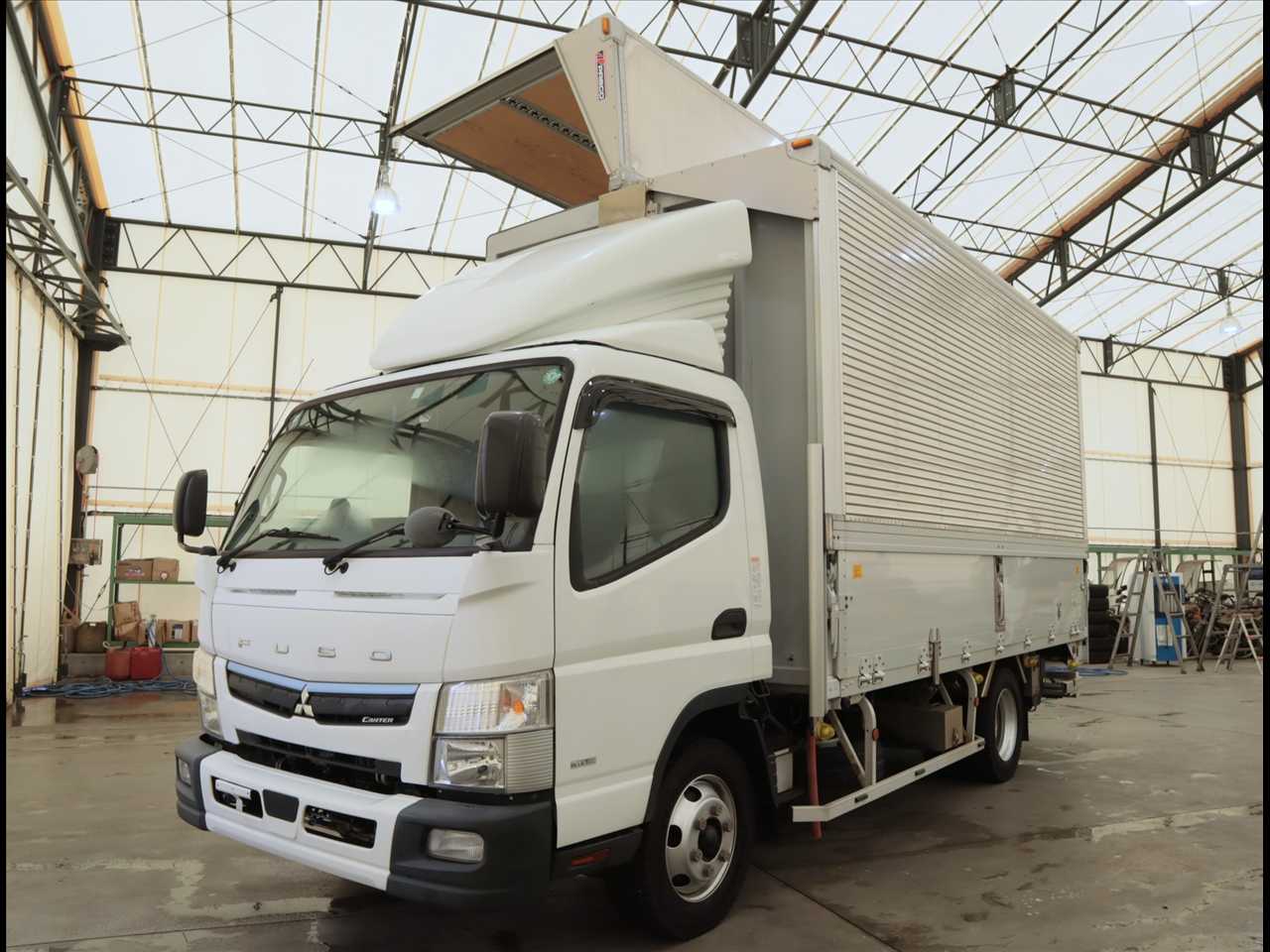 三菱 キャンター 小型 ウイング パワーゲート 床鉄板 の中古トラック【車両No.189139】