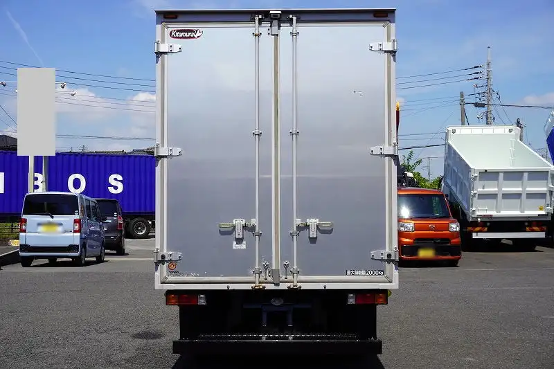 日産 アトラス 小型 アルミバン サイドドア 2RG-FEAVWの中古トラック画像3