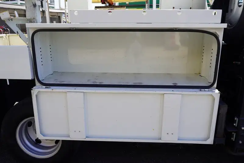 いすゞ エルフ 小型 高所・建柱車 高所作業車 電工仕様の中古トラック画像8