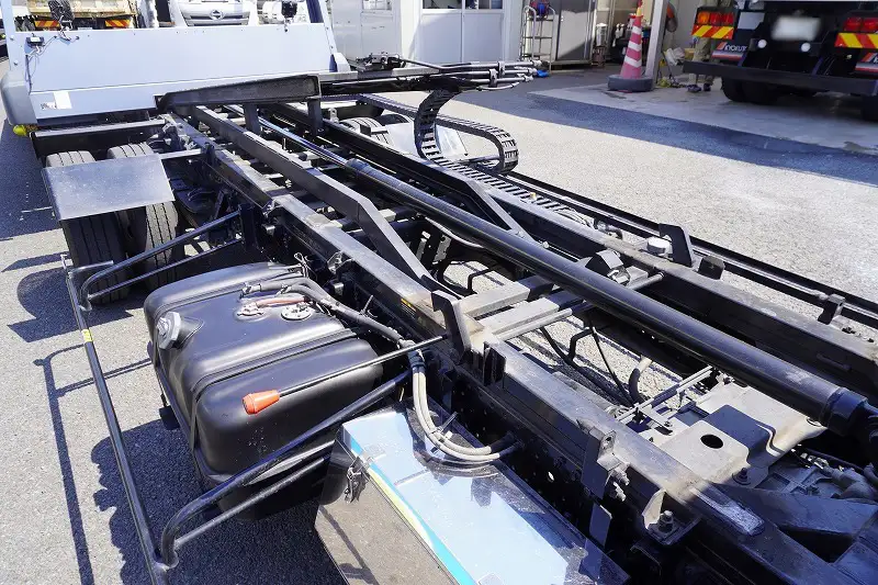 いすゞ エルフ 小型 車両重機運搬 ラジコン ウインチの中古トラック画像14