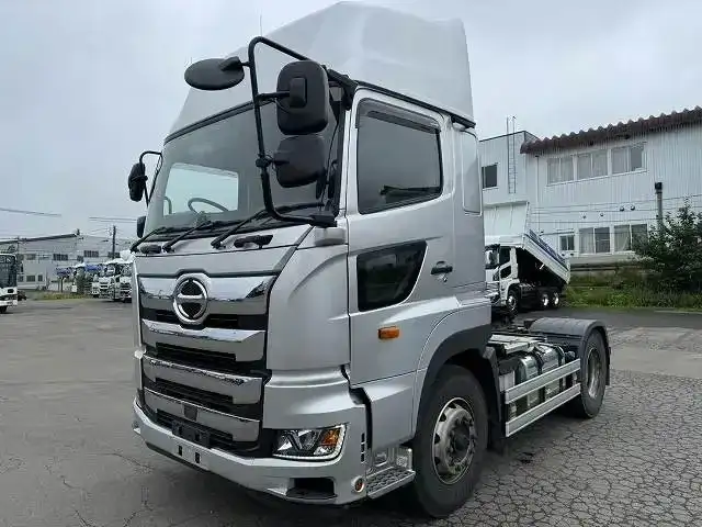 日野 プロフィア 大型 トラクター ハイルーフ 1デフの中古トラック画像1