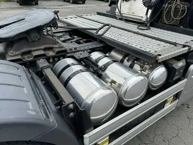日野 プロフィア 大型 トラクター ハイルーフ 1デフの中古トラック画像7