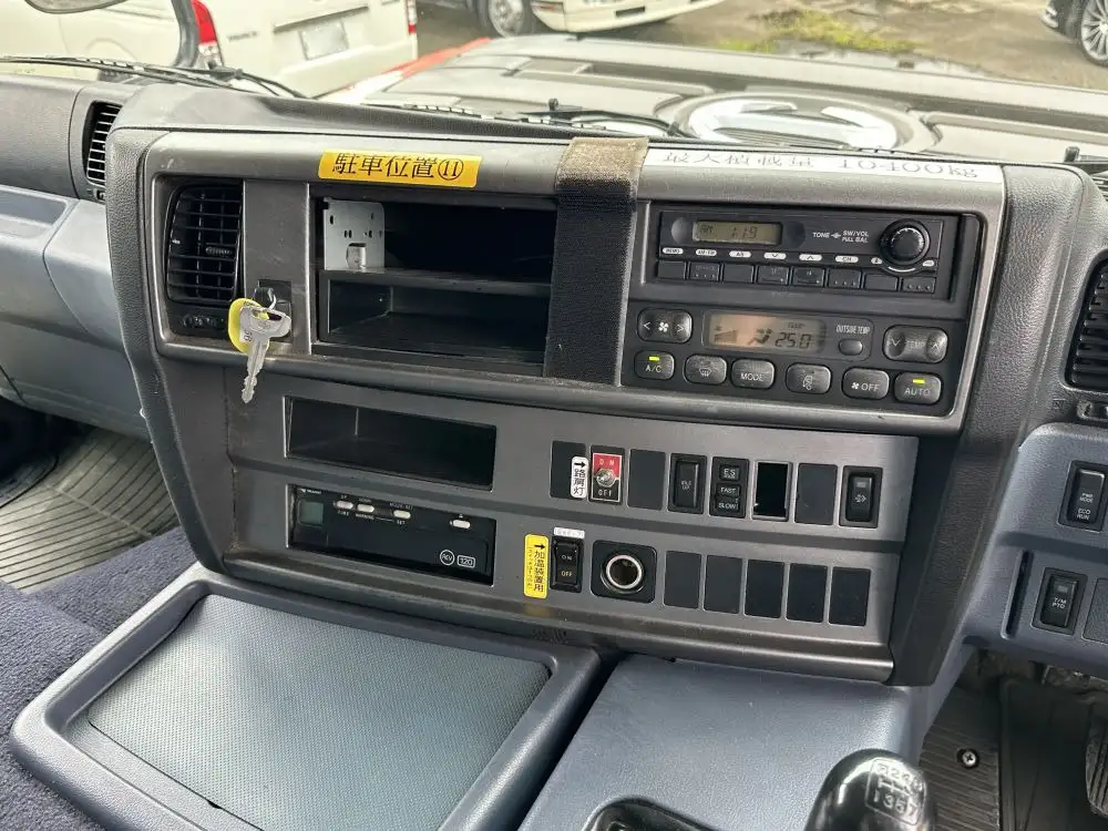 日野 プロフィア 大型 タンク車 ローリー BDG-GN1APYAの中古トラック画像13