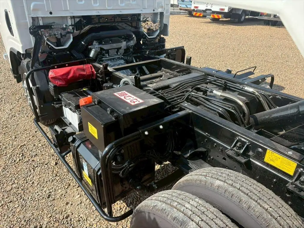 いすゞ エルフ 小型 パッカー車 巻き込み式 回転ダンプ式の中古トラック画像像17