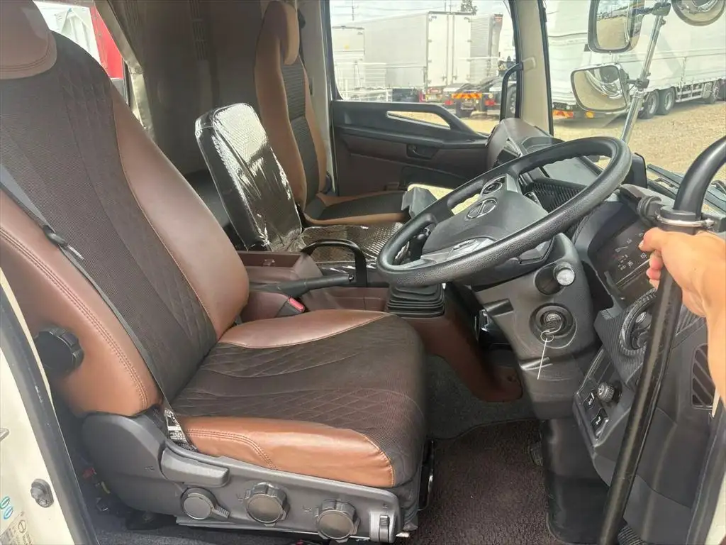 日野 レンジャー 中型/増トン 車両重機運搬 ラジコン ウインチの中古トラック画像11