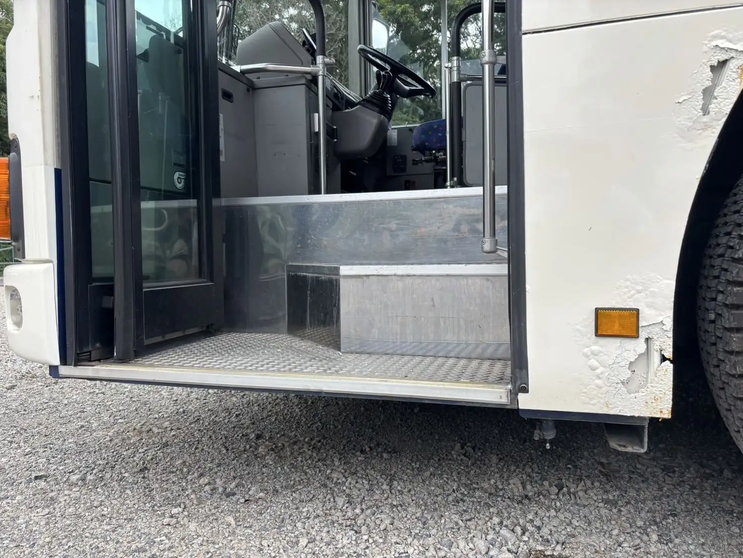 日野 ブルーリボン 大型 バス 乗合バス PJ-KV234N1の中古トラック画像4
