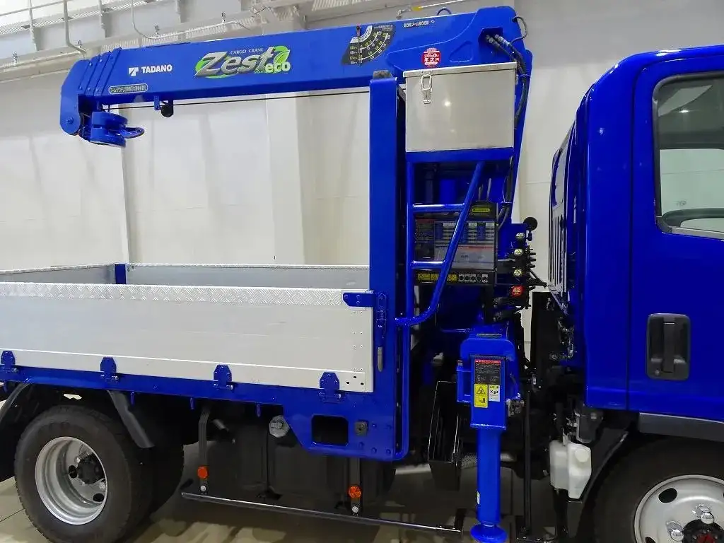 いすゞ エルフ 小型 クレーン付 アルミブロック 4段の中古トラック画像8