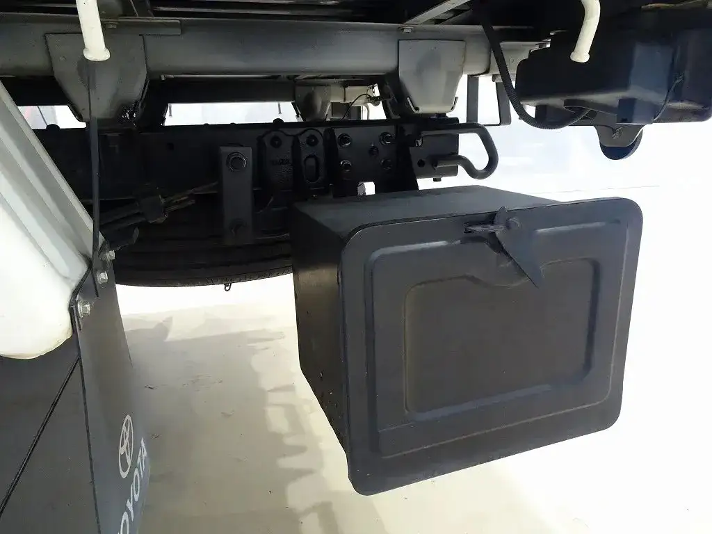 トヨタ ダイナ 小型 平ボディ Wキャブ LDF-KDY281の中古トラック画像18