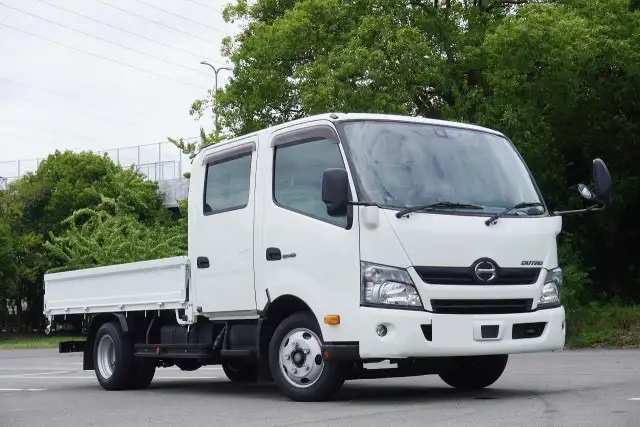 日野 デュトロ 小型 平ボディ Wキャブ TKG-XZU710Mの中古トラック画像2
