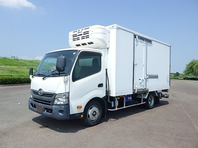 日野 デュトロ 小型 冷凍冷蔵 保冷 パワーゲート の中古トラック【車両No.112896】