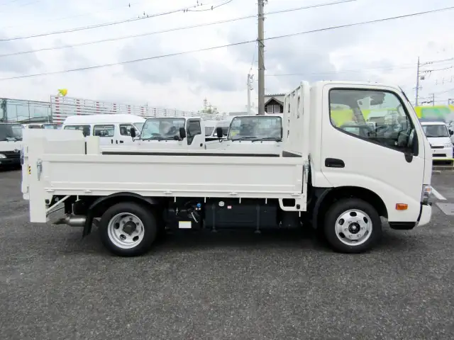 トヨタ ダイナ 小型 平ボディ パワーゲート 2PG-GDY281の中古トラック画像3