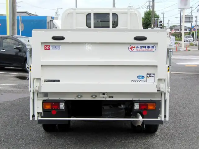 トヨタ ダイナ 小型 平ボディ パワーゲート 2PG-GDY281の中古トラック画像4